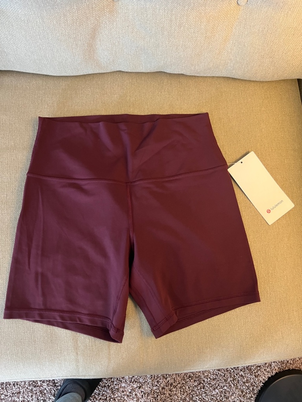lululemon athletica align High-Rise Burgundy 6” NWT women’s size 10